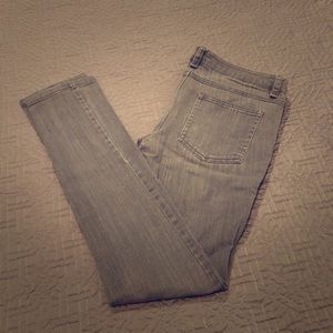 Size 26 gray skinny jeans from Forever 21